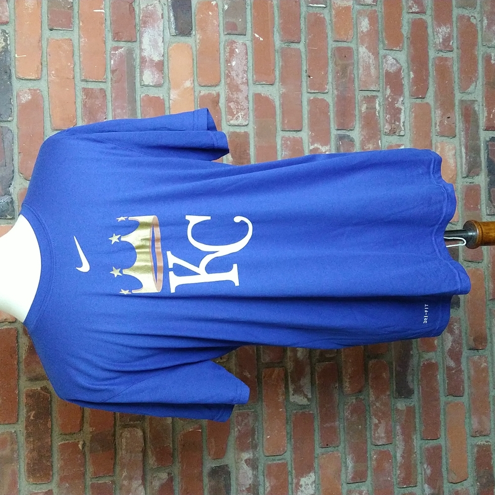 Nike Kansas City Royals Athletic Cut T-Shirt